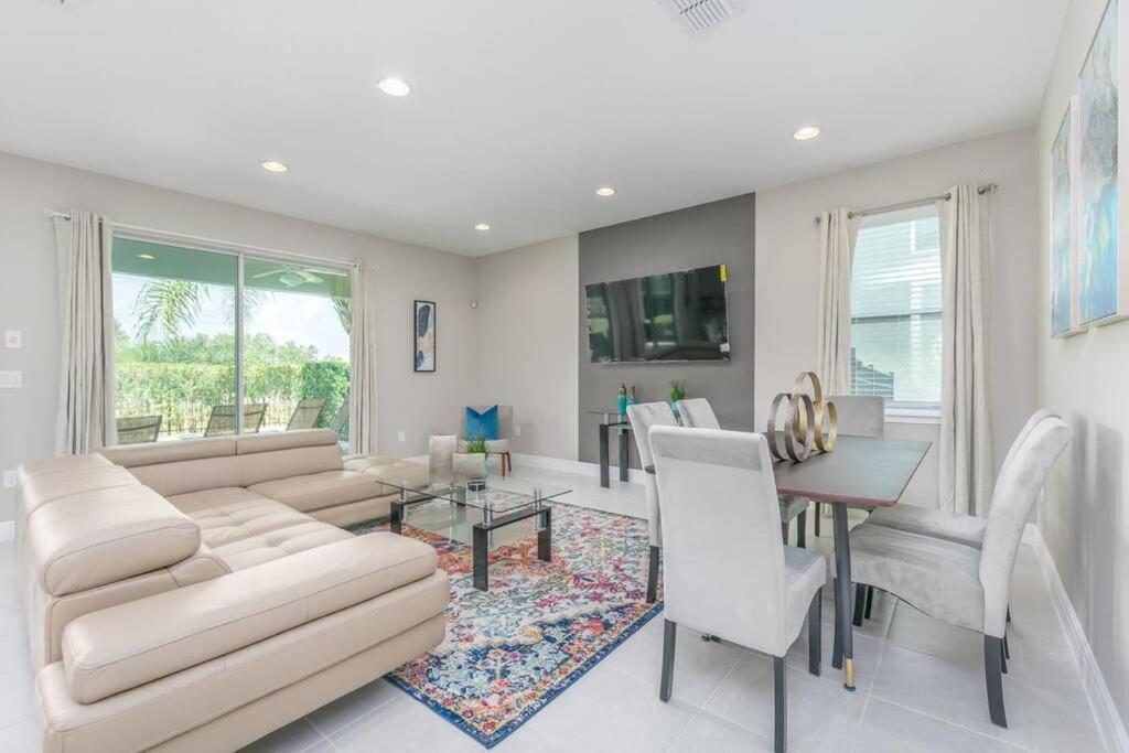 Luxury 6 Bedroom 6 Bath @Encore Resort Pool Spa Grill. Orlando Exteriör bild